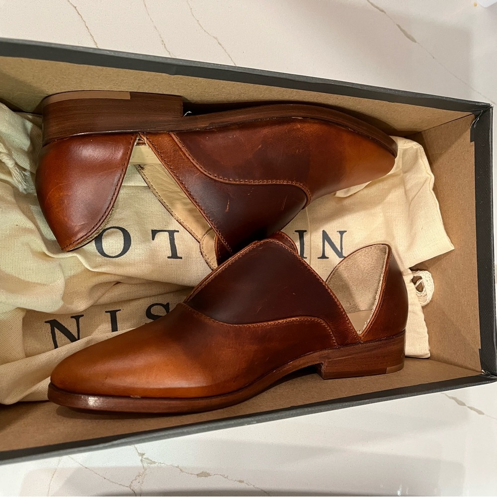 Nisolo Emma d’Orsay WOxford. Women’s size 5 Color Brown - Picture 9 of 11